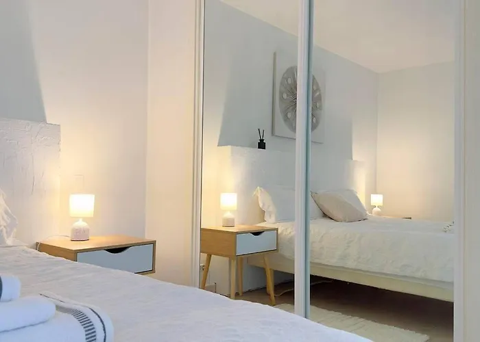 3min To The 1 Bedroom Centre マルベーリャ