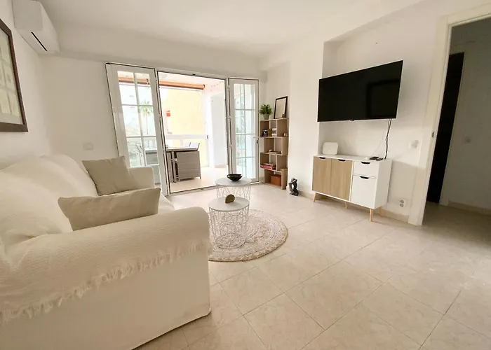 Apartamento 3min To The 1 Bedroom Centre