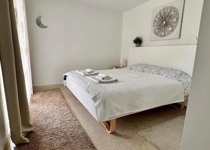 3min To The 1 Bedroom Centre