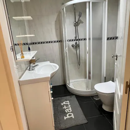 3min To The 1 Bedroom Centre * Μαρμπέλλα