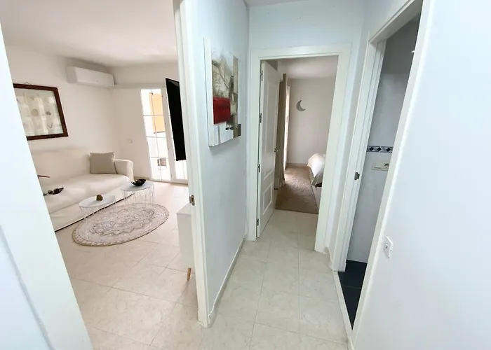 3min To The 1 Bedroom Centre Apartment